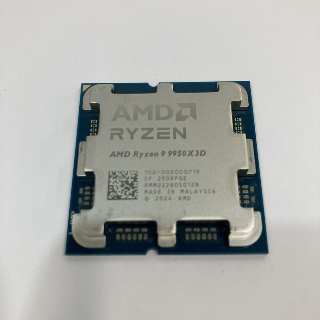 中古 AMD Ryzen 9 9950X3D (AM5/4.3GHz/144M/C16/T32/170W) 177127