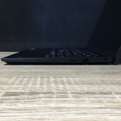【松山環状枝松店】中古  Lenovo ThinkPad E14 Gen7(Ryzen5 220/16GB/SSD512GB/無し/無し/14/1920x1200/W11P) 4560001524 