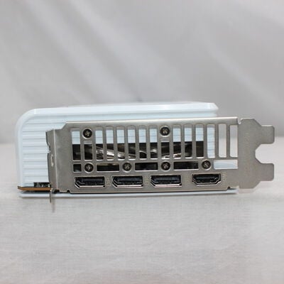 【通販センター】中古  ASUS PRIME-RX9070XT-O16G-WHITE (RX9070XT 16GB) 188989 