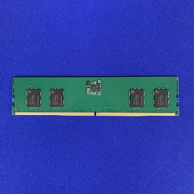 【横浜駅前店】中古  PC5-38400 8GB デスクトップ用 151530 