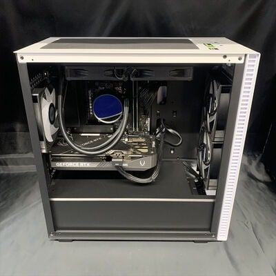 【横浜駅前店】中古  THIRDWAVE GAF7W(Ryzen 7 9700X/32GB/SSD2TB/RTX5070/W11H) 3400009764 