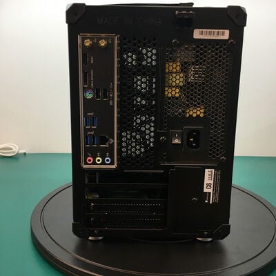 【佐賀南部バイパス店】中古  自作PC オリジナルPC(Ryzen5 5600GT/8GB/SSD250GB/ドライブなし/オンボード/OSなし) 5250001132 