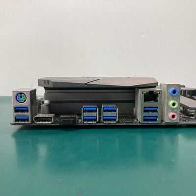 【富山本郷店】中古  ASRock X570 Phantom Gaming 4 (X570 AM4 ATX DDR4) 140055 