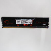 中古  PC4-21300 16GB デスクトップ用(DDR4-2666) 135638 