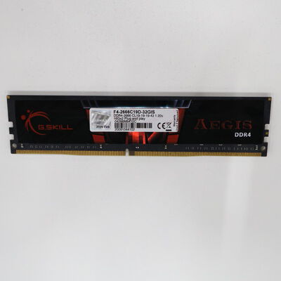 【通販センター】中古  PC4-21300 16GB デスクトップ用(DDR4-2666) 135638 