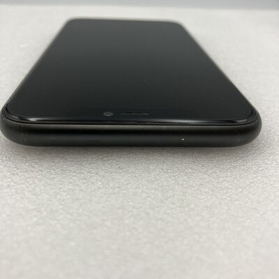 【新潟店】中古  【au】 Apple iPhone11 6.1インチ 128GB (ブラック) MWM02J/A 140601 
