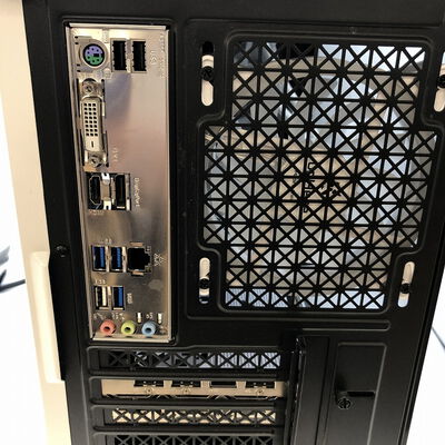 【宇都宮鶴田店】中古  自作パソコン(Ryzen 7 5700X/16GB/SSD1TB/RX6650XT/W11H) 5280000986