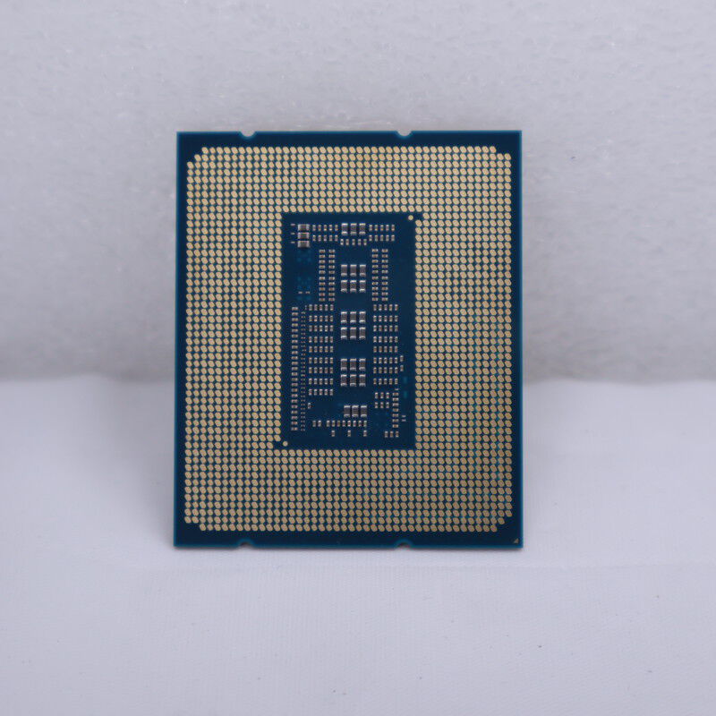 中古 INTEL Core i7 13700KF (1700/3.4G/30M/C16/T24) 152751 （388474