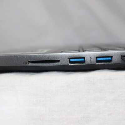 【通販センター】中古  THIRDWAVE GALLERIA GCL2060RGF-T875(Intel Core i7 10875H/16GB DDR4 (PC4)/SSD1TB/なし/NVIDIA GeForce RTX 2060 6GB/15.6/1920x1080/Wi-Fi/W11H64 MAR) 199698 