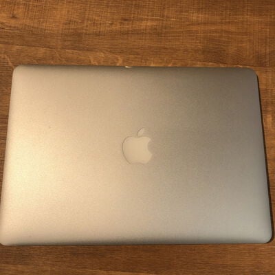 【姫路店】中古  Apple MacBook Air (13.3 i5/1.6G 128GB) MJVE2J/A 2015 127962 