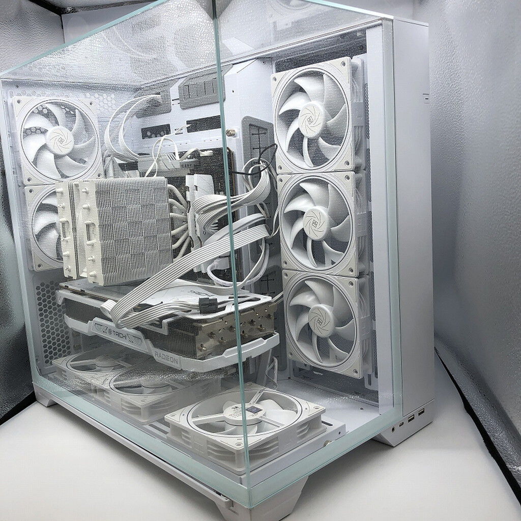 中古 自作PC(Ryzen 7 9800X3D/48GB/SSD2TB+2TB+2TB/RX7900XTX