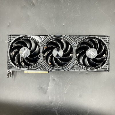 【大須店】中古  Palit NE7507T019T2-GB2031A (RTX5070Ti 16G) 1460027013 
