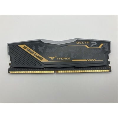 【仙台店】中古  TeamGroup T-Force TF9D48G3200HC16CBK (DDR4 PC4-25600 8GB) 3240010262 