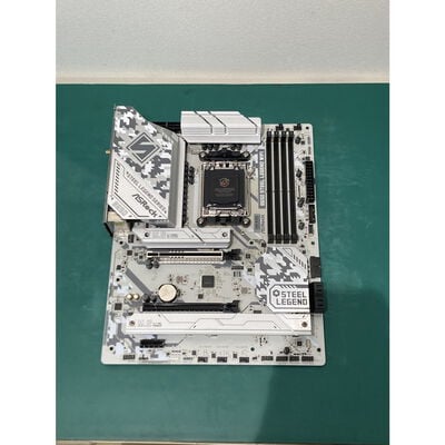 【浦添城間店(沖縄)】中古  ASRock B650 Steel Legend WiFi (B650 AM5 ATX) 4780001481 