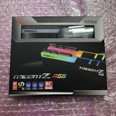 【宮崎恒久店】中古  16GB 2枚組(合計32GB) PC4-28800/DDR4-3600 デスクトップ用 190910 