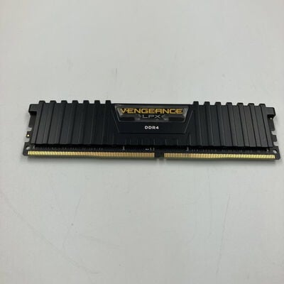 【なんば店】中古  PC4-21300 16GB デスクトップ用(DDR4-2666) 135638 