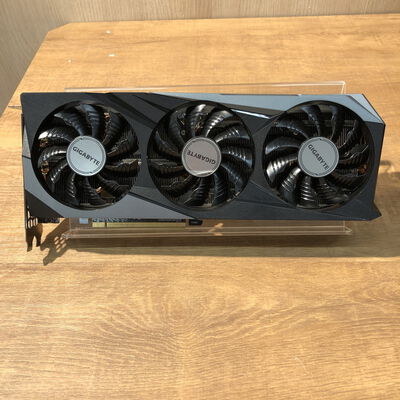 【姫路店】中古  GIGABYTE GV-N3070GAMING OC-8GD (RTX3070 8G) 143899 