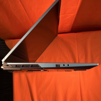 【なんば店】中古  mouse NEXTGEAR J6-A7G60GN-A (Ryzen 7 7840HS/32GB/SSD1TB/RTX4060/WLAN/16UWXGA) 3280021771 