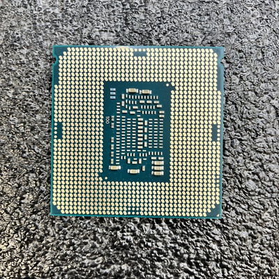 【熊本浜線店】中古  INTEL Core i3 8100 (1151/3.60GHz/6M/C4/T4) 136202 
