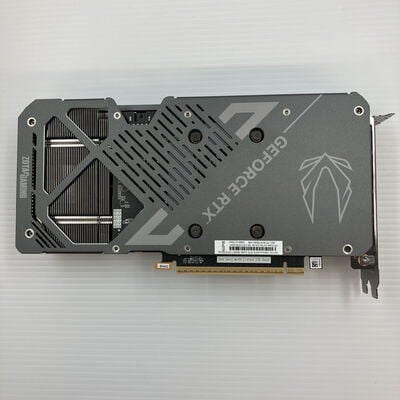 【秋葉原本店】中古  ZOTAC ZT-B50700D-10P SOLID (RTX5070 12GB) 176910【5/13値下げ!】 