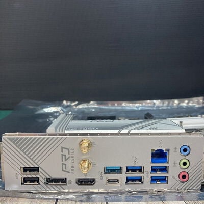 【広島店】中古  ASRock B760 Pro RS/D4 WiFi (B760 1700 ATX DDR4) 3320004978 