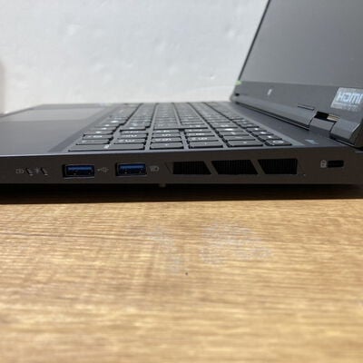 【富山本郷店】中古  Acer Predator PHN16-72 V1.10 (Core i7-14700HX/16GB/SSD1TB/RTX4070/WLAN/16WQXGA/W11H64) 4760001380 
