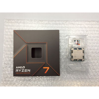 【座間相武台】中古  AMD Ryzen 7 7700X (AM5/4.5GHz/40M/C8/T16/105W 152463 