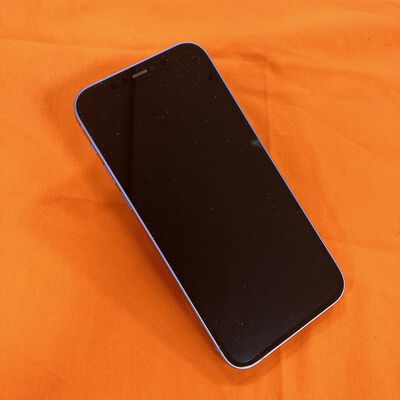 【なんば店】中古  【docomo版SIMフリー】Apple iPhoneSE 4.7インチ (第3世代) 64GB (ミッドナイト) MMYC3J/A 154836 