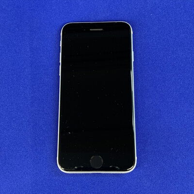 【横浜駅前店】中古  【au】Apple iPhoneSE 4.7インチ (第2世代/2020) 64GB (ホワイト) MHGQ3J/A 新パッケージ版 146172 