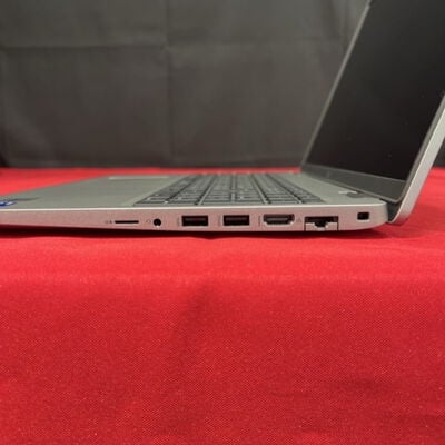 【静岡東瀬名店】中古  DELL Latitude 5520 (Intel Core i7 1165G7 2.80GHz/16GB/SSD512GB/-/オンボード/15.6/1920x1080/GbE/Wi-Fi/WEBCAM/W11H) 193669 