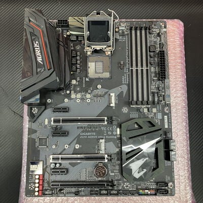 【富士青葉店】中古  GIGABYTE Z370 AORUS Ultra Gaming (Z370 1151 ATX DDR4) 136230 