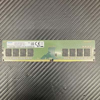 【富士青葉店】中古  PC4-21300 8GB デスクトップ用(DDR4-2666) 126165 