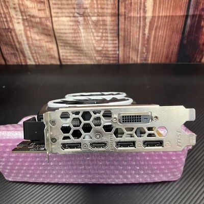 【富士青葉店】中古  各社 GeForce GTX1070 (8GB PCI-E) 130945 