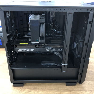 【宮崎恒久店】中古  G-GEAR GE7A-L251BH/CP2 (Ryzen 7 7800X3D/32GB/SSD1TB+1TB/RTX5070Ti/W11H) 5160000790【3/12値下げ!】 