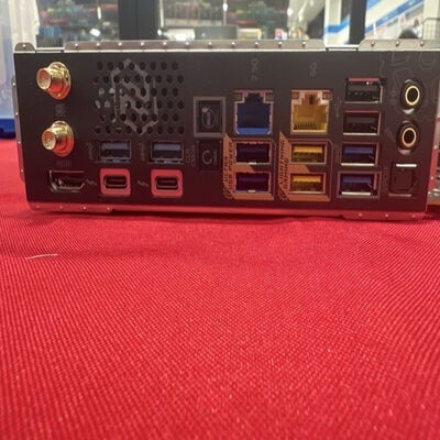 【静岡東瀬名店】中古  ASRock Z890 Taichi (Z890 1851 ATX DDR5) 172162 