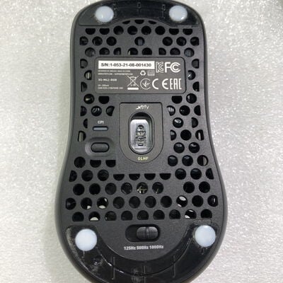 【甲府飯田店】中古  Xtrfy M42 RGB （有線ゲーミングマウス） 4720001651 