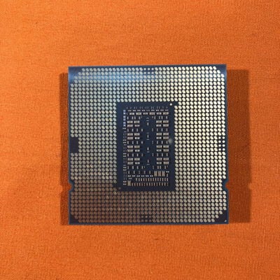 【なんば店】中古  INTEL Core i7 11700K (1200/3.6G/16M/C8/T16) 145163 
