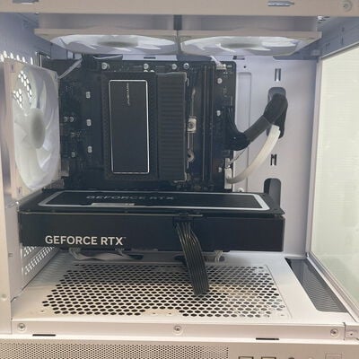 【浦添城間店(沖縄)】中古  iiyama LEVEL&theta;(Ryzen 7 7700/32GB/SSD1TB/RTX4060Ti 8GB/W11H) 4780001691 