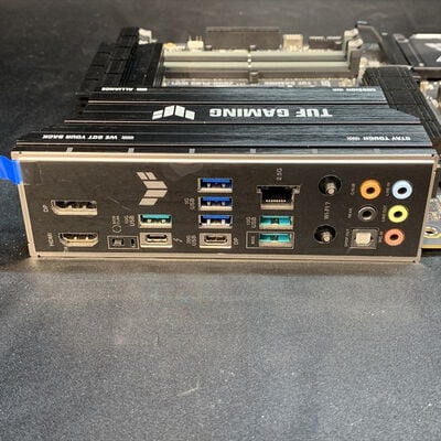 【横浜駅前店】中古  ASUS TUF GAMING Z890-PLUS WIFI (Z890 1851 ATX DDR5) 172180 