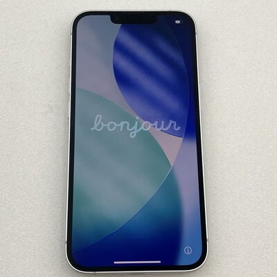【新潟店】中古  Apple iPhone17e 256GB ホワイト【国内版SIMフリー】MHRP4J/A 192221 