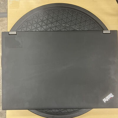 【新潟店】中古  Lenovo ThinkPad P52　20MAS12700 (Core i7 8750H/16GB/SSD512GB/-/NVIDIA Quadro P1000 4GB/15.6ｲﾝﾁ/1920x1080/Wi-Fi/WEBCAM/W11H64) 176658 