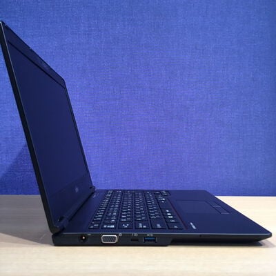 【松山環状枝松店】中古  FUJITSU LIFEBOOK U7410 (INTEL Core i5 10310U 1.7GHz/16GB/SSD256GB/-/オンボード/14/1366x768/Wi-Fi/WEBCAM/W11H64) 180534 