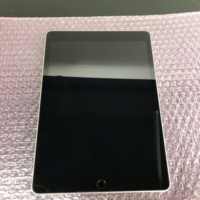 【福山ココローズ店】中古  Apple iPad 10.2インチ（第9世代/2021）Wi-Fi 64GB シルバー MK2L3J/A 147566 