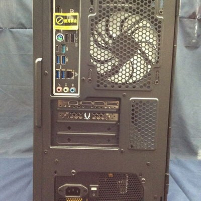 【川崎店】中古  iiyama Levelθ(Ryzen 7 5700X/16GB/SSD1TB/RTX4060Ti/W11H) 3170006404 