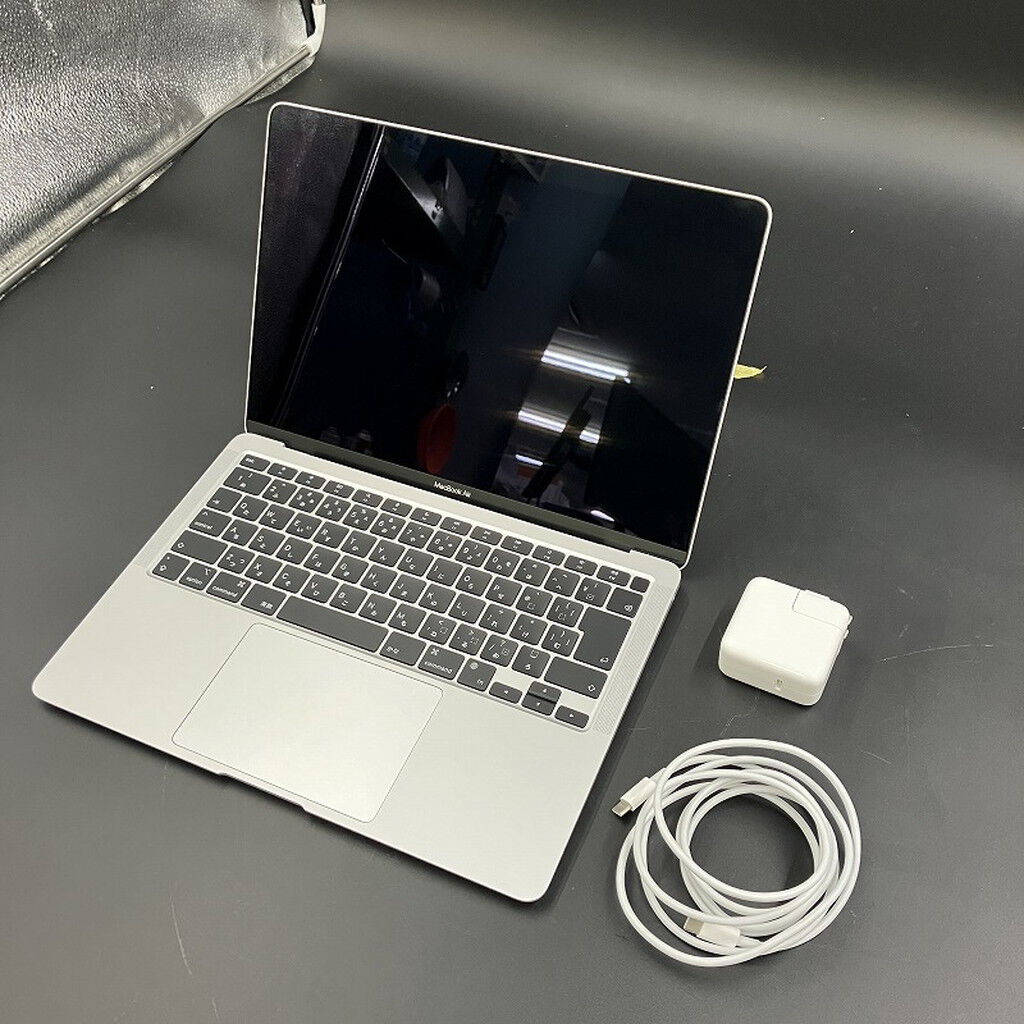 中古 Apple MacBook Air 13インチ 2020 (M1 8CPU 8GPU/8GB/512GB