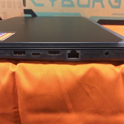 【なんば店】中古  MSI Cyborg 15 A13VFK-6403JP(i7-13620H/32GB/SSD1TB/RTX4060/W11P) 3280020911 
