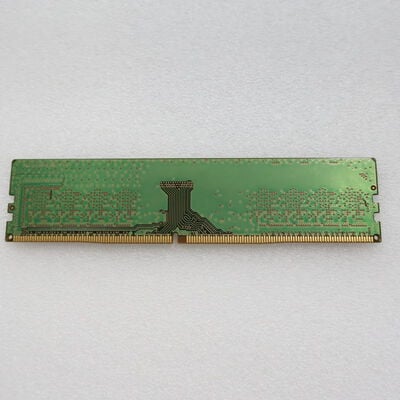 【通販センター】中古  PC4-21300 8GB デスクトップ用(DDR4-2666) 126165 