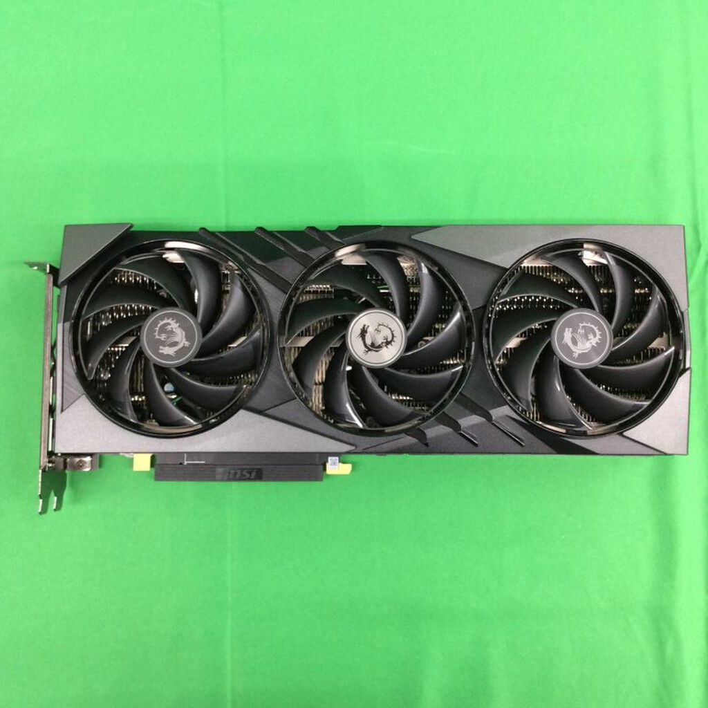 中古 MSI GeForce RTX 4070 SUPER 12G GAMING X SLIM (RTX4070 SUPER