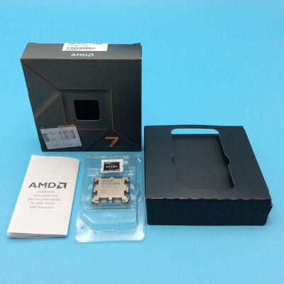 【秋葉原本店】中古  AMD Ryzen 7 7700X (AM5/4.5GHz/40M/C8/T16/105W 152463 