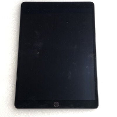 【甲府飯田店】中古  Apple iPad Air（第3世代/2019） 64GB スペースグレイ Wi-Fi FUUJ2J/A 4720002028 